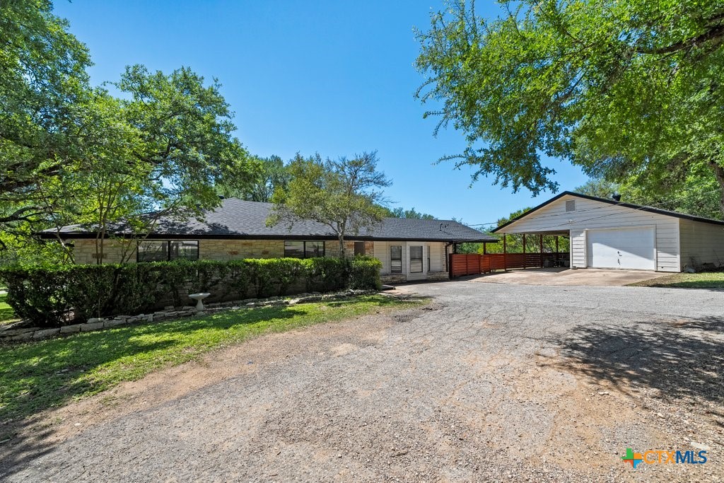 property viewer photo 2