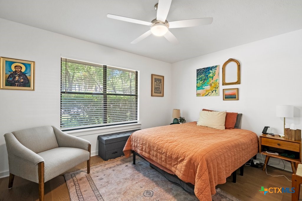property viewer photo 22