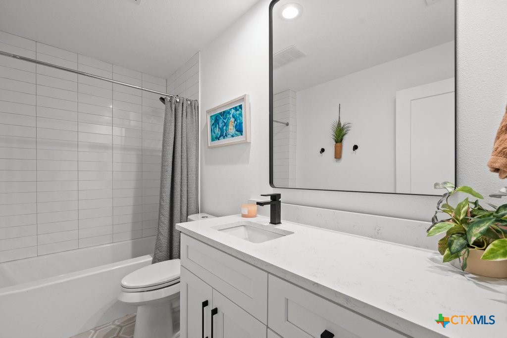property viewer photo 26