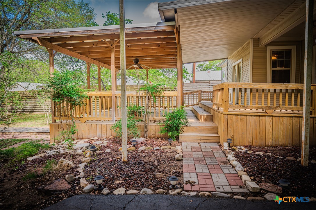 main property photo 35