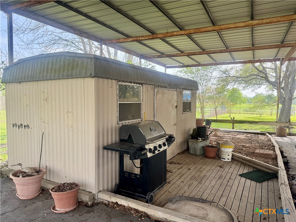main property photo 37