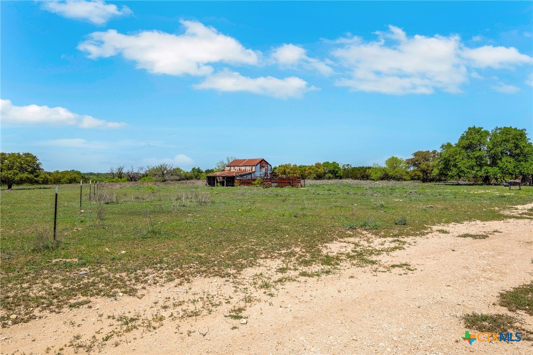 main property photo 26
