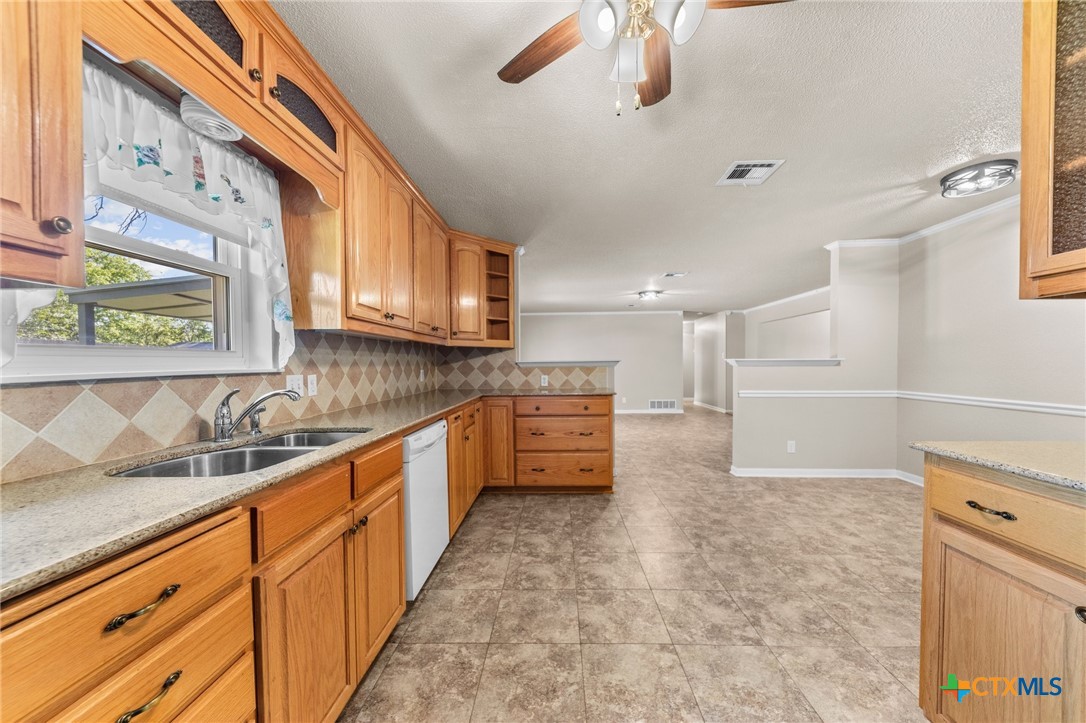 property viewer photo 10