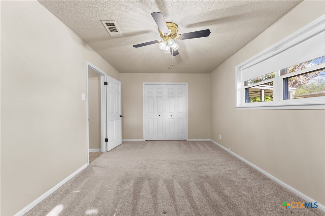 property viewer photo 17