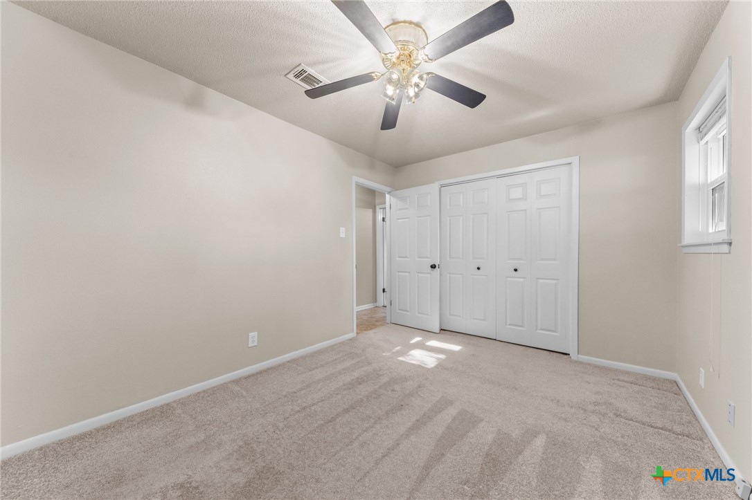property viewer photo 19