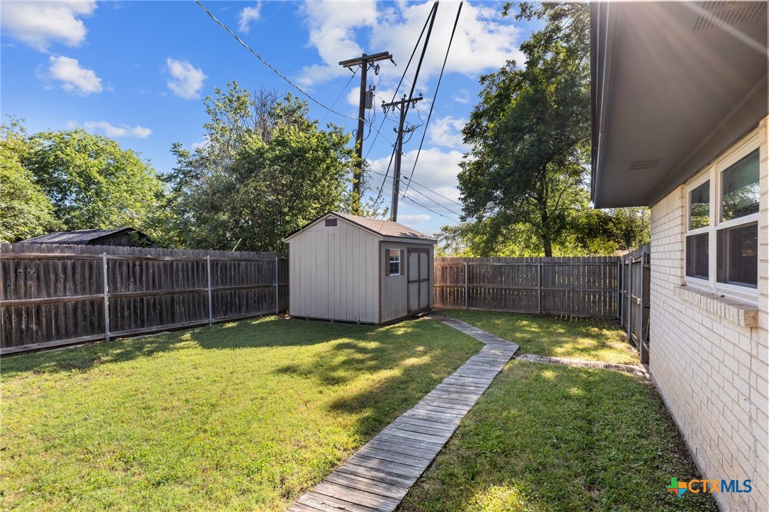 property viewer photo 27