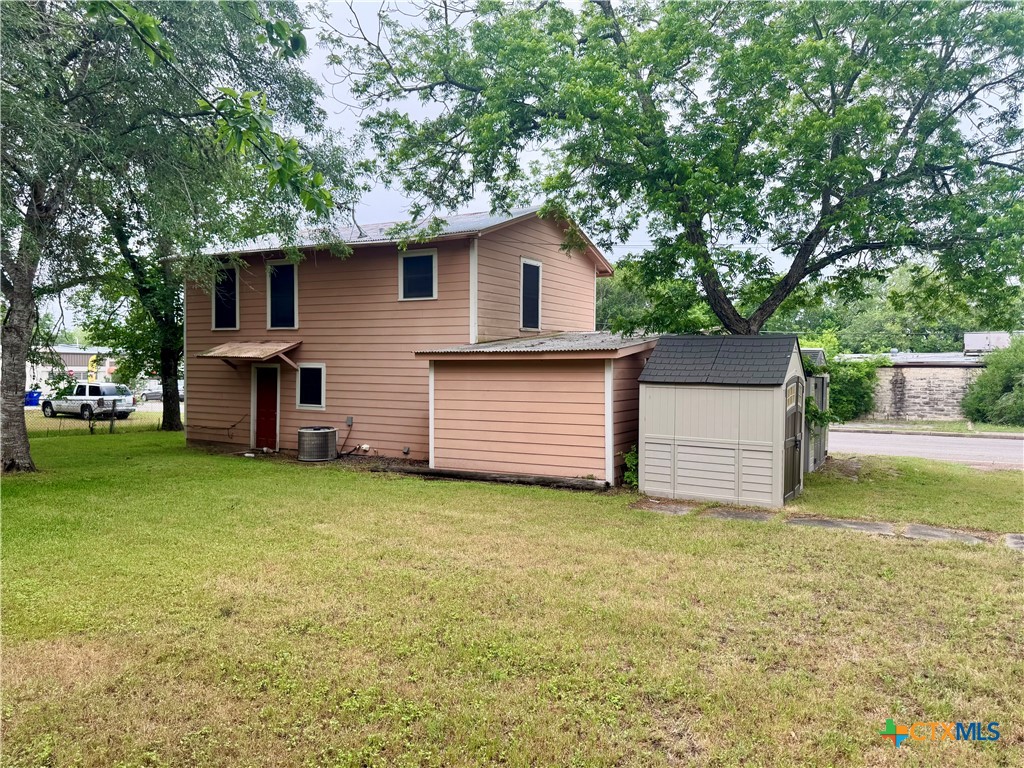 main property photo 22