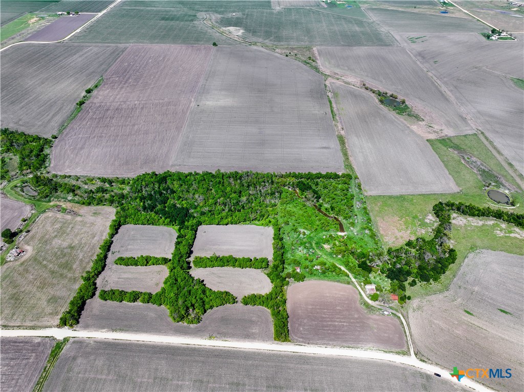 main property photo 13