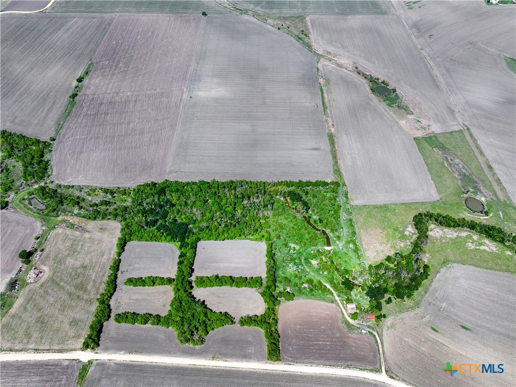 main property photo 14
