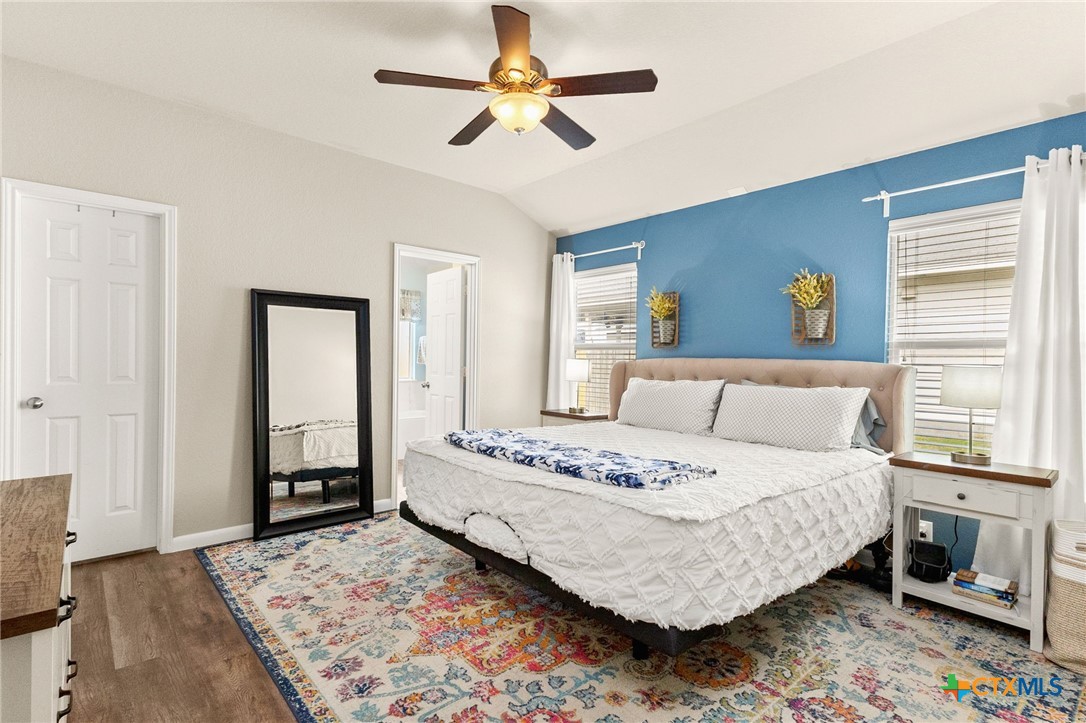 property viewer photo 18