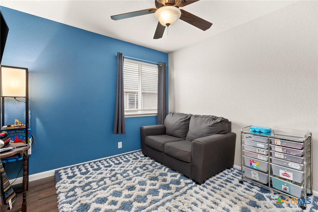 property viewer photo 7