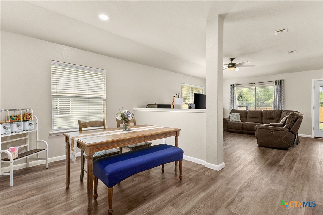 property viewer photo 9