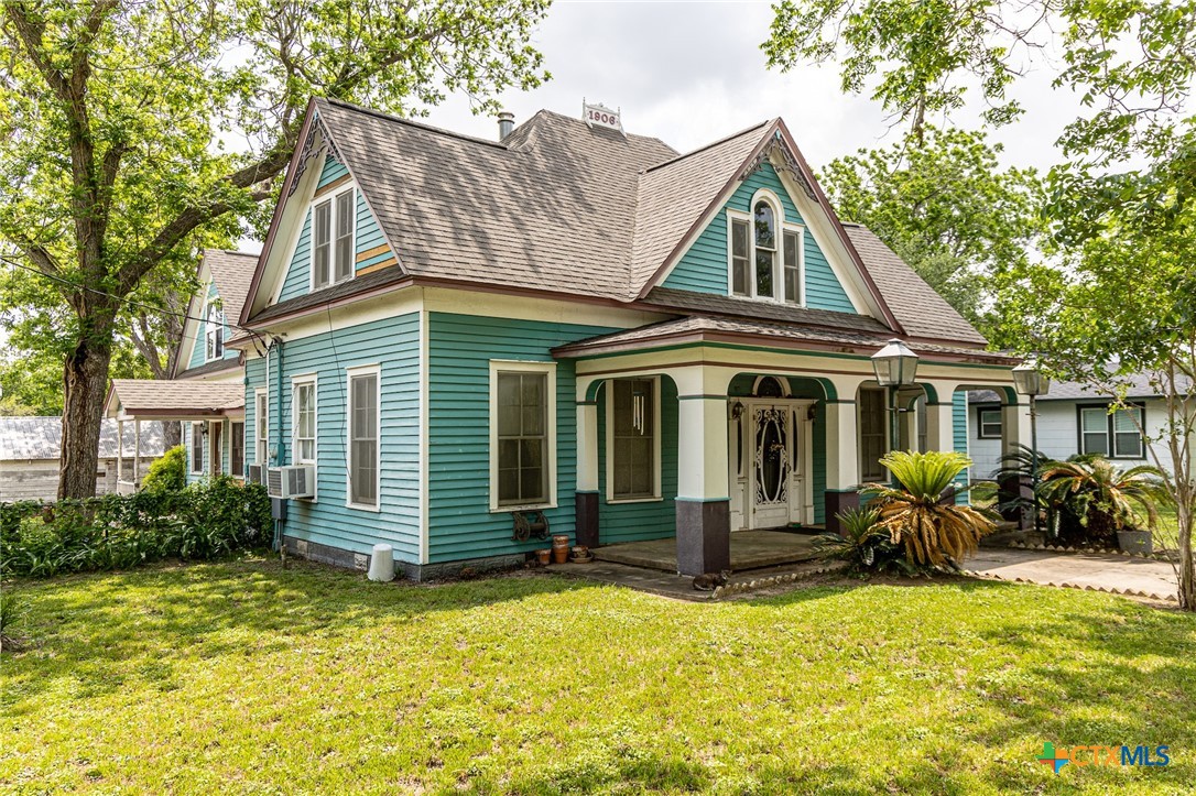 main property photo 2