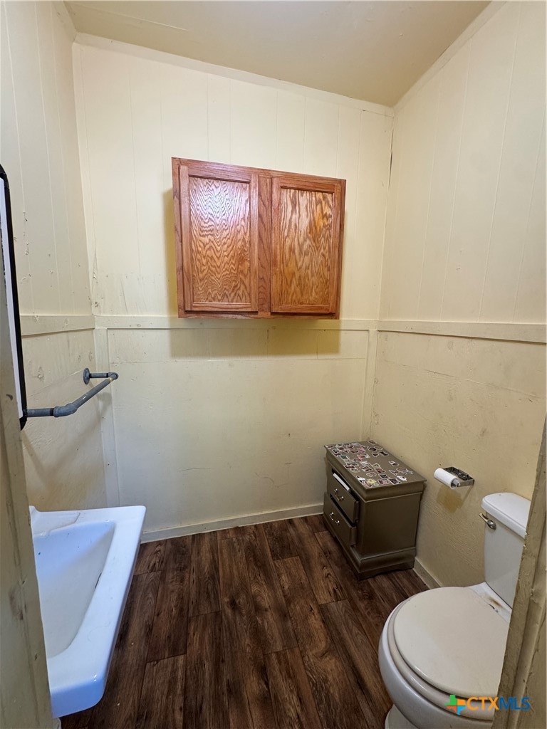 main property photo 8