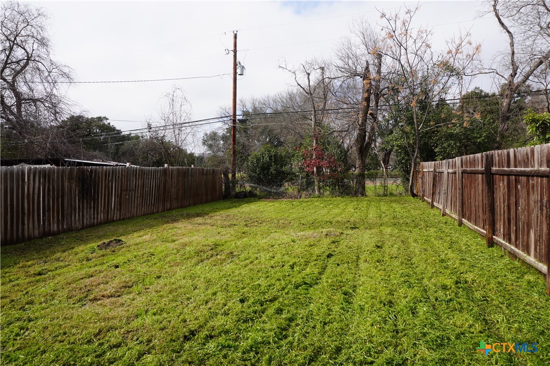 main property photo 16