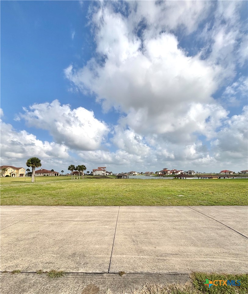 main property photo 10