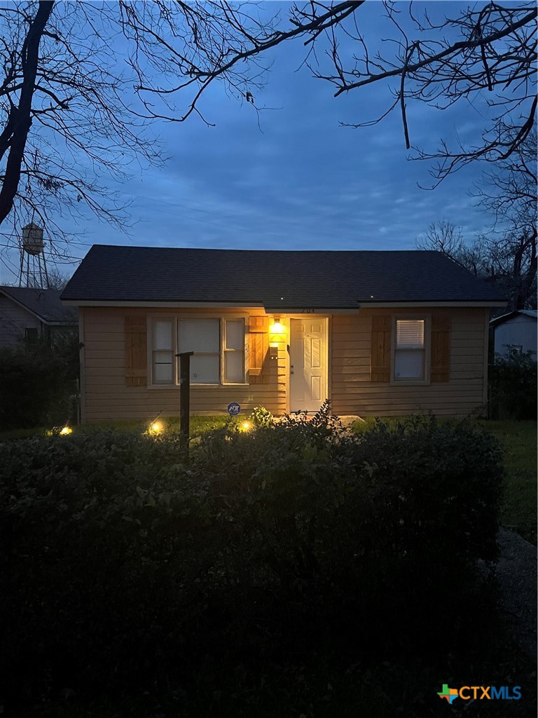 main property photo 20
