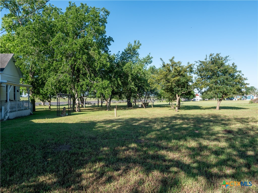 main property photo 35