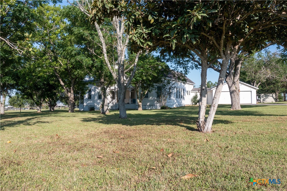 main property photo 8