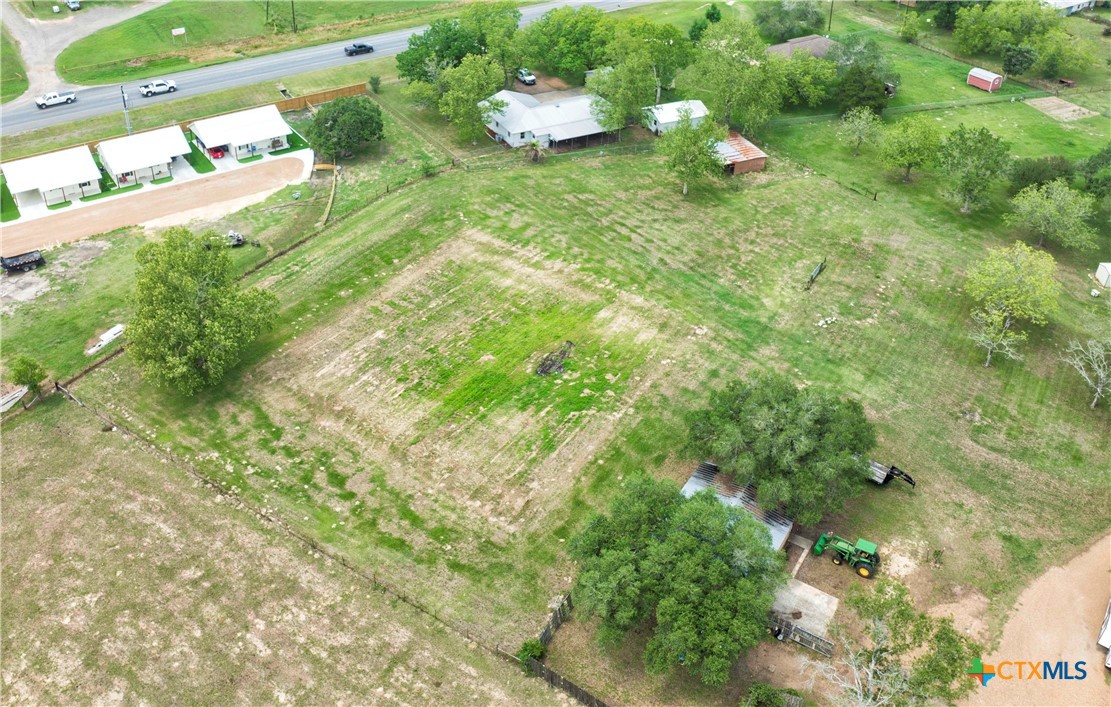 main property photo 34