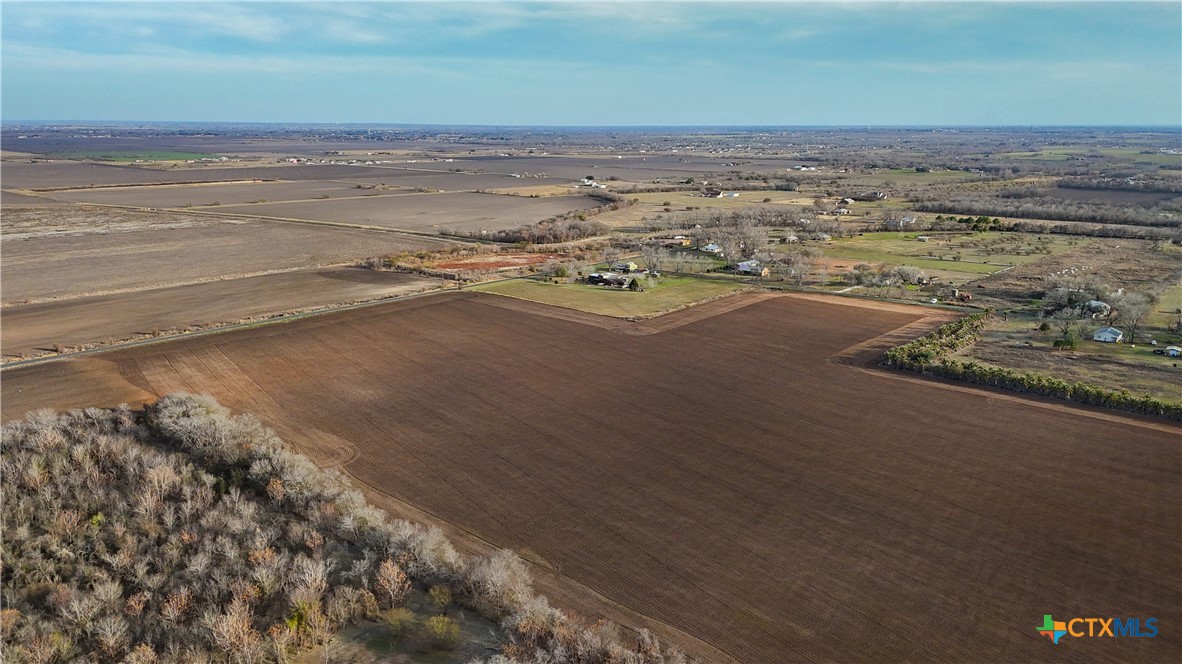 main property photo 10