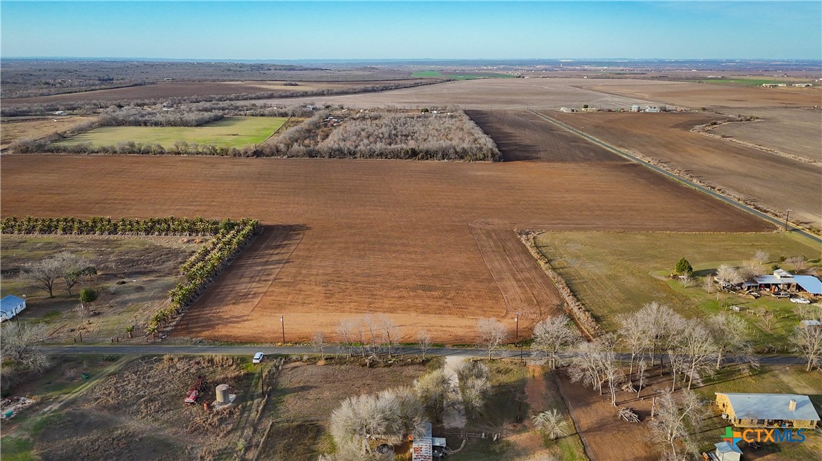 main property photo 17