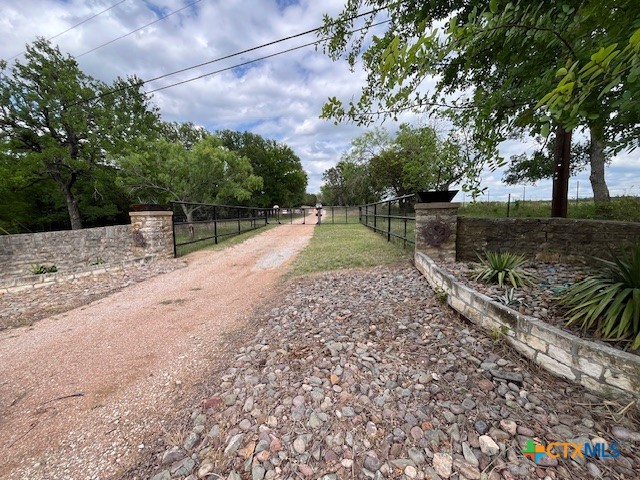 main property photo 28