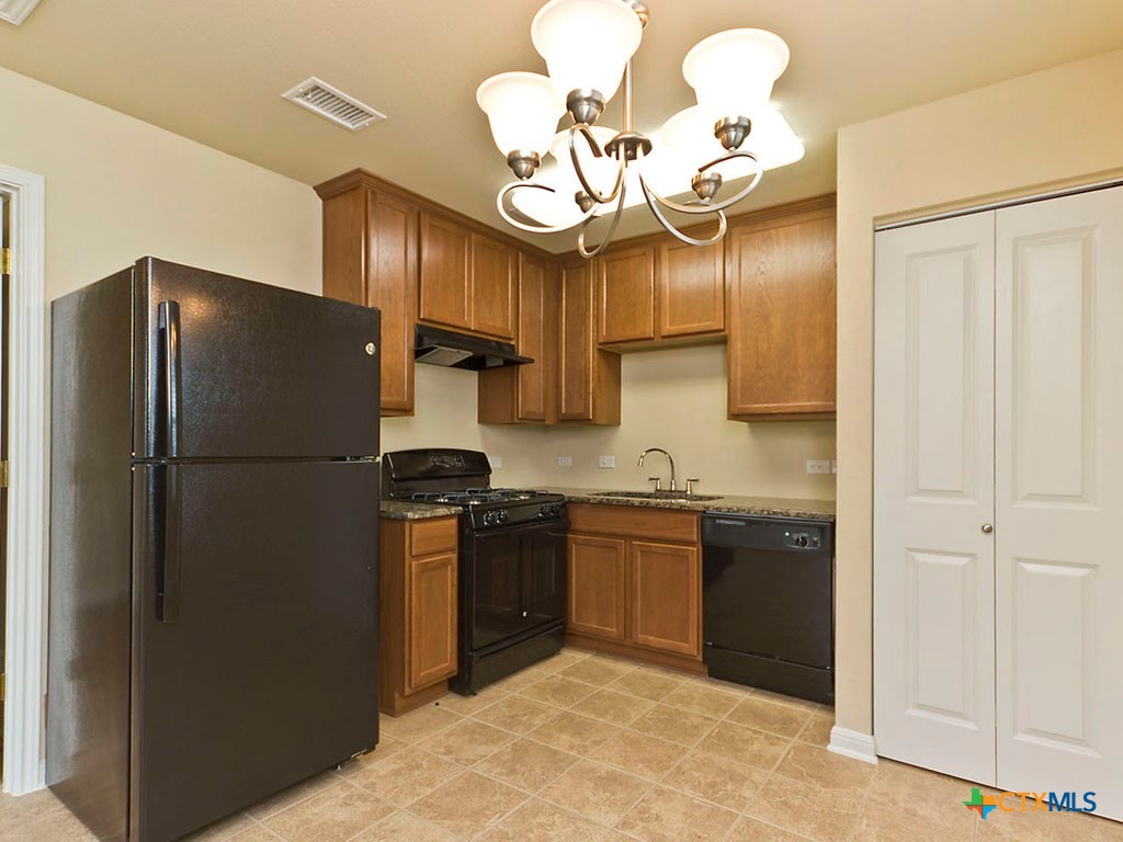 property viewer photo 5