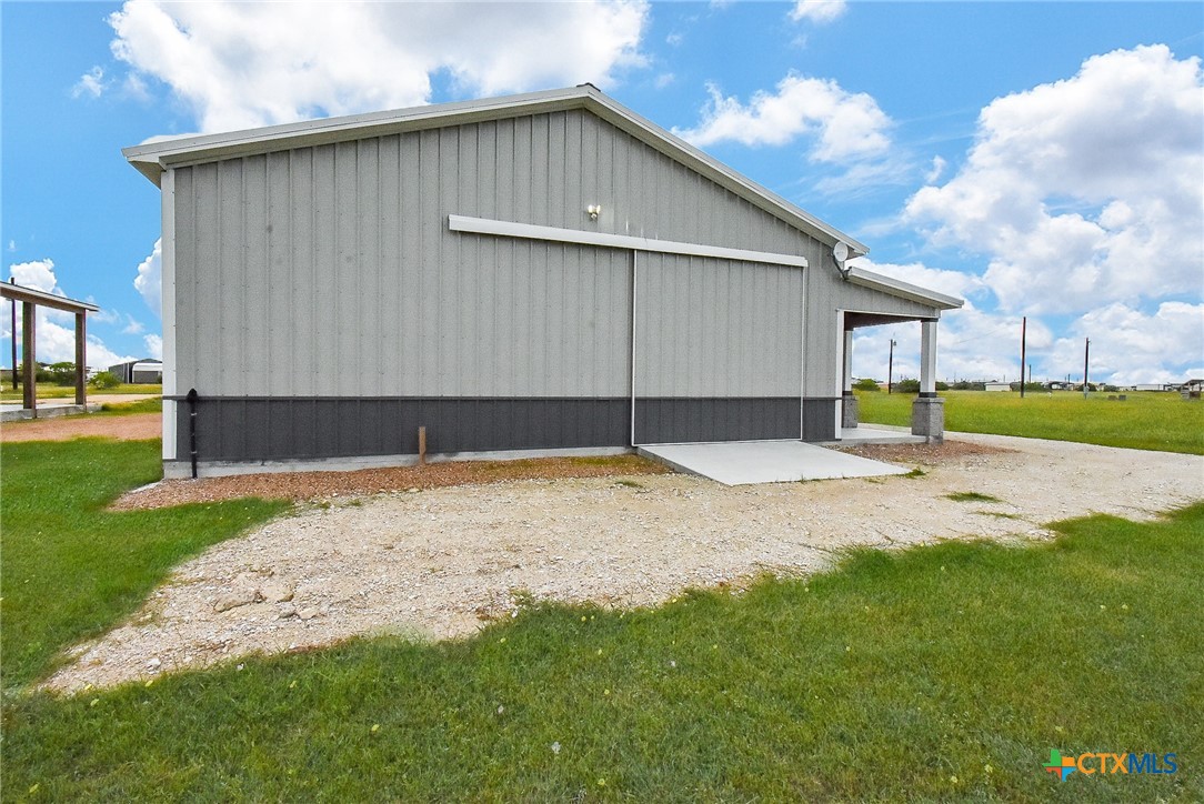 main property photo 29