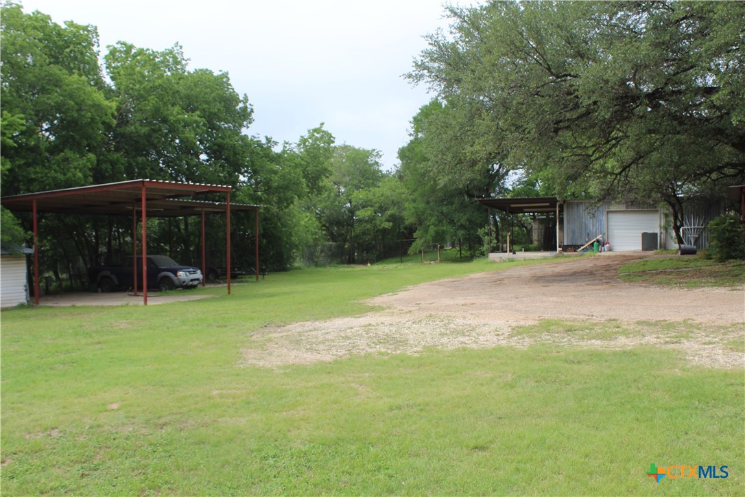 main property photo 11