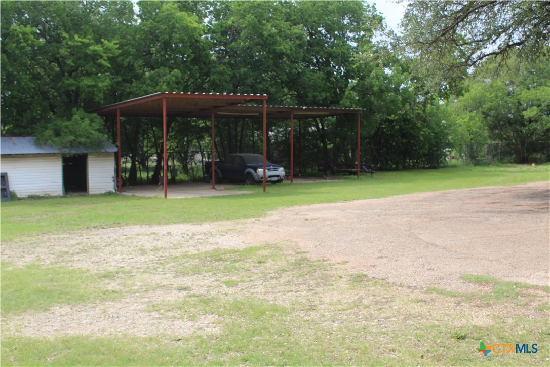 main property photo 8