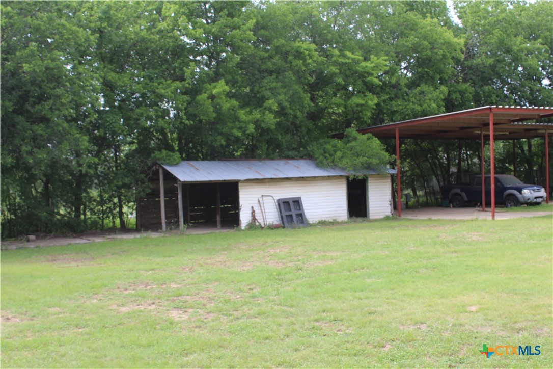 main property photo 9