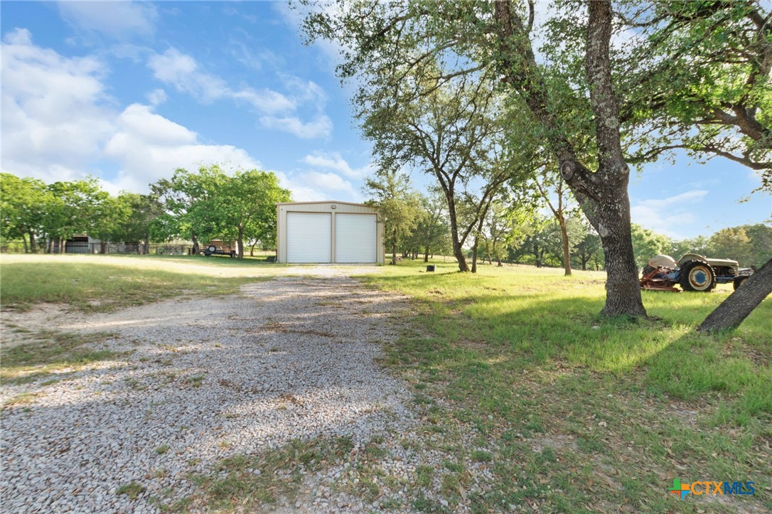 main property photo 29