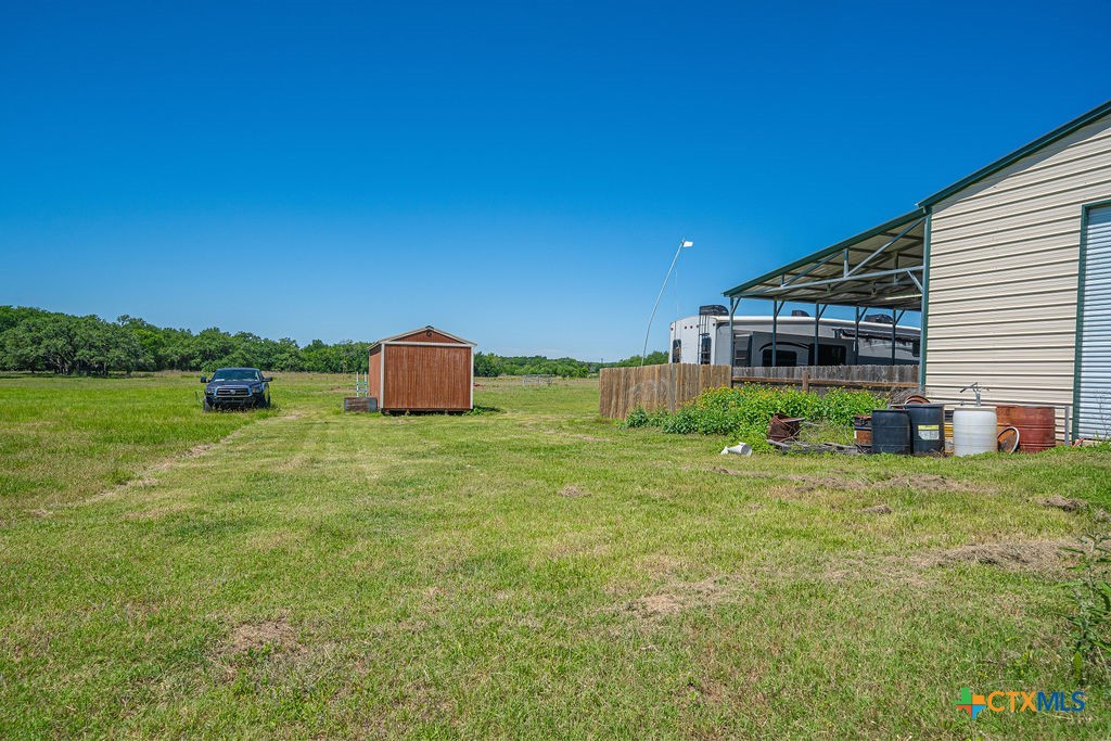 main property photo 7