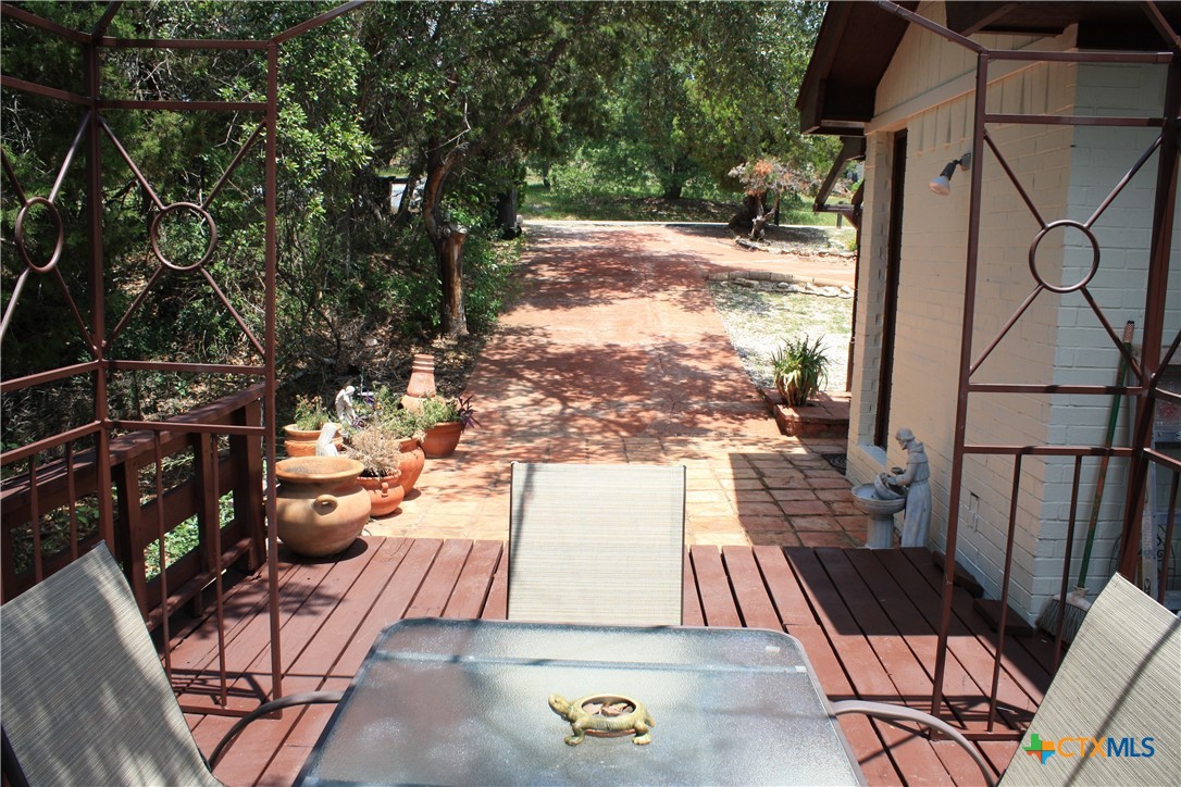 main property photo 33