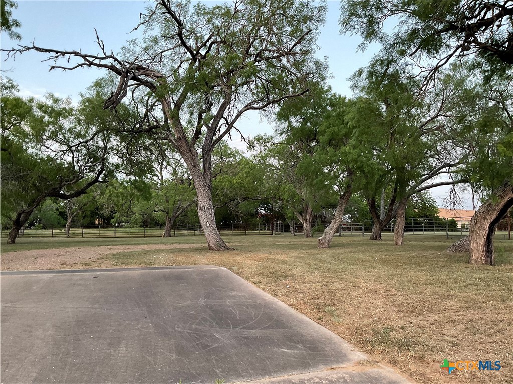 main property photo 12
