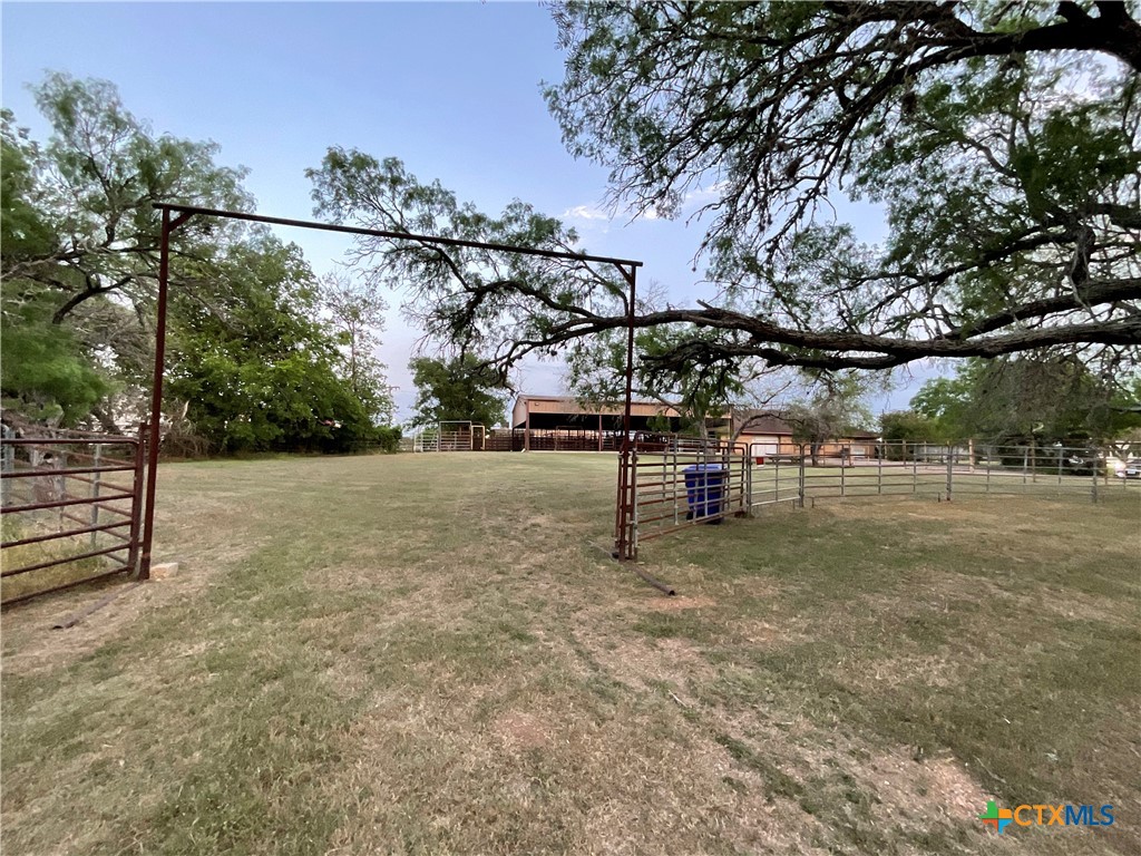 main property photo 16