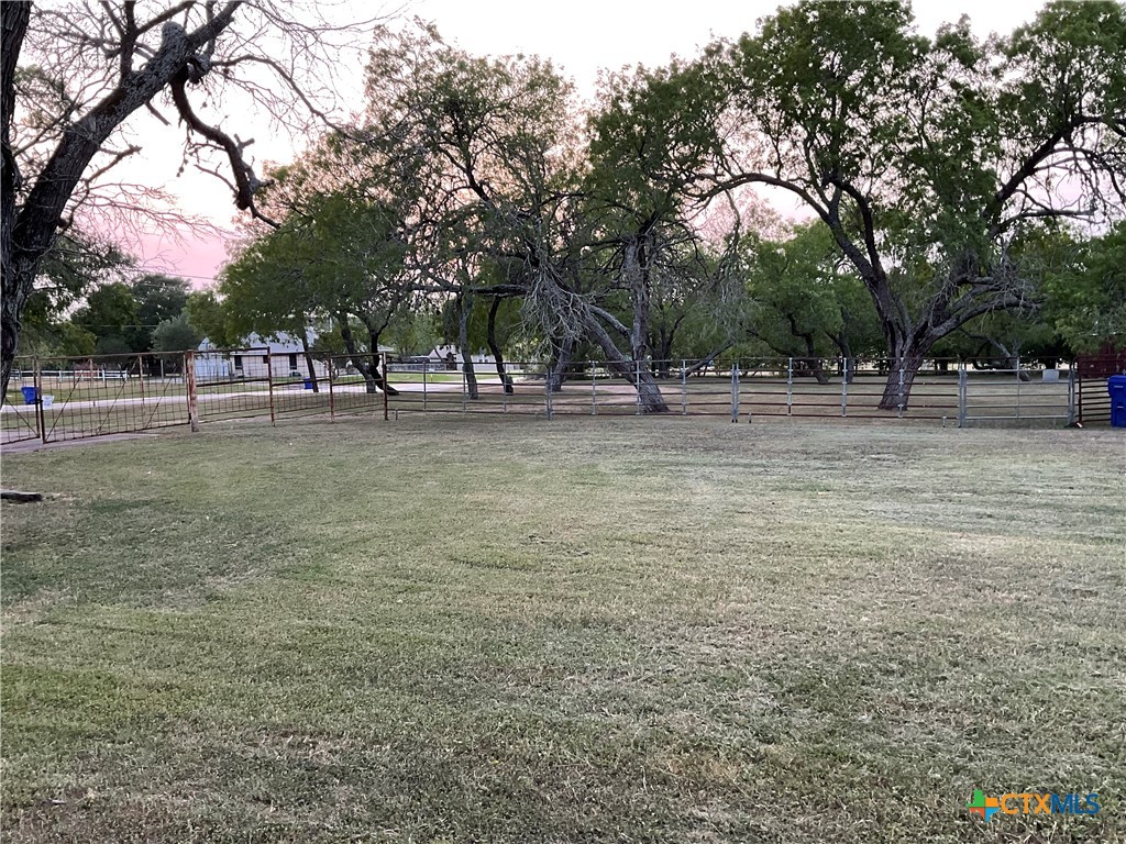 main property photo 20