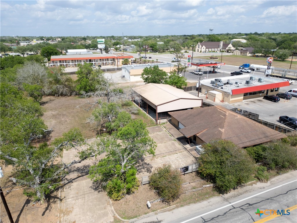 main property photo 39