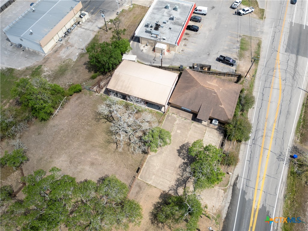 main property photo 41