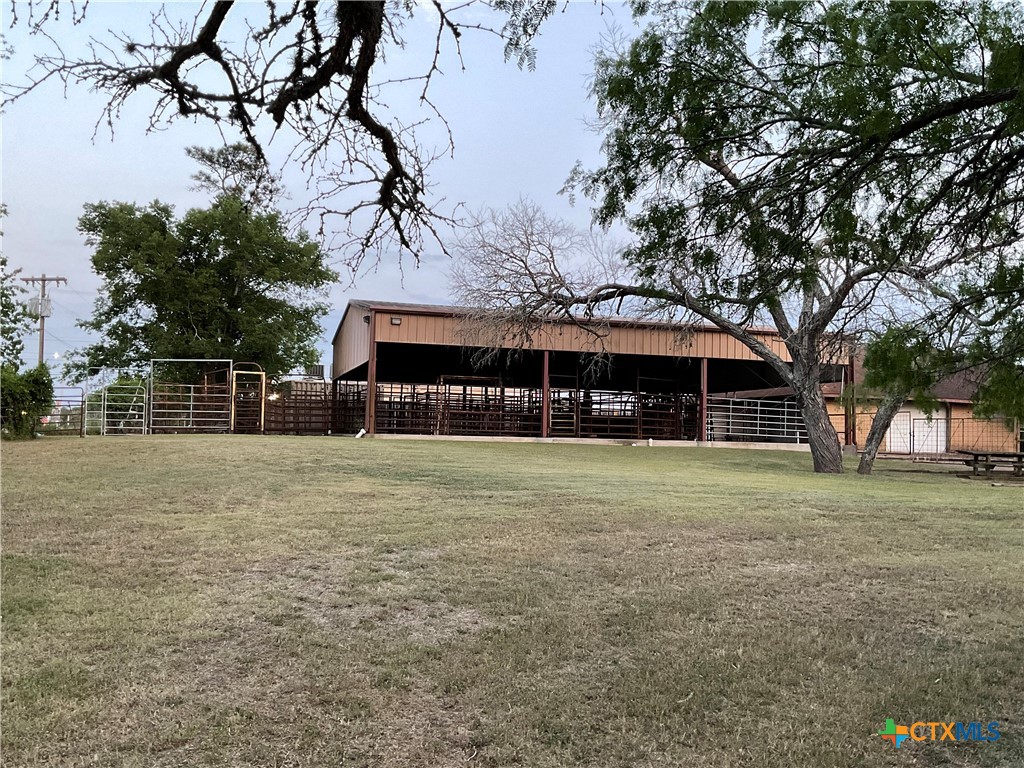main property photo 6