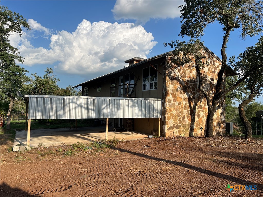 main property photo 33