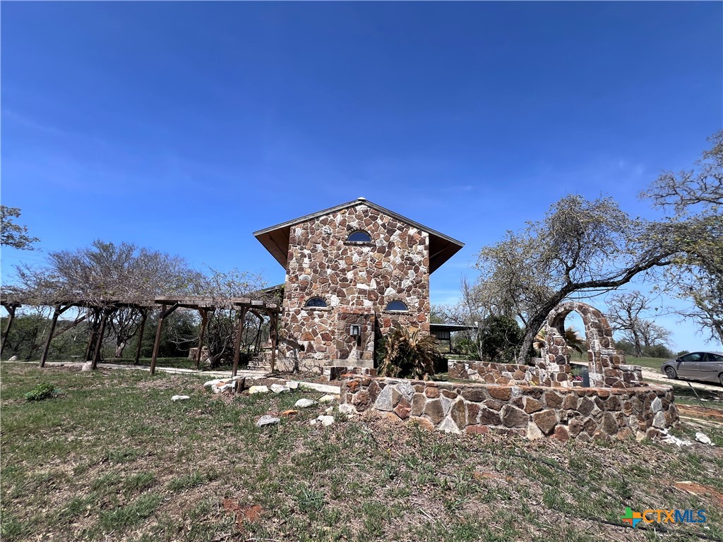 main property photo 45
