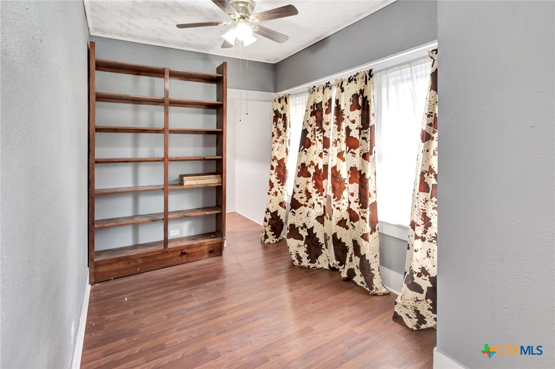 main property photo 35