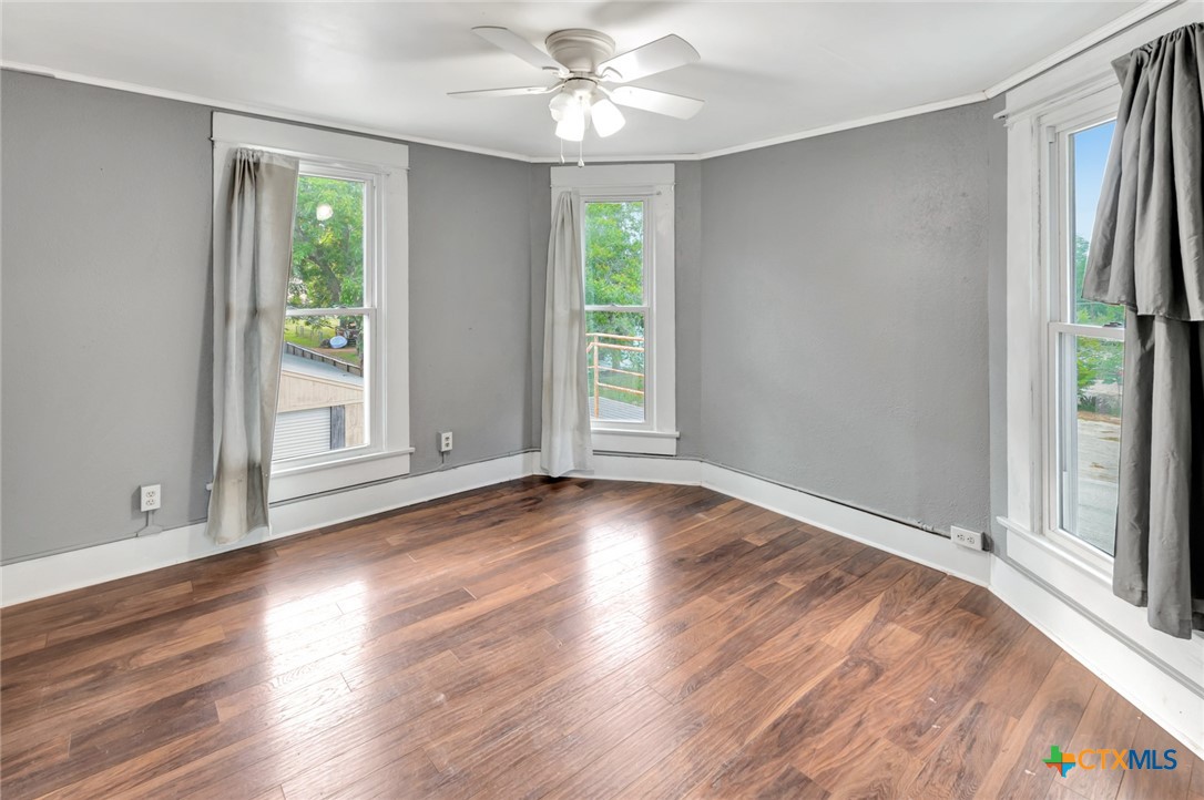 main property photo 38
