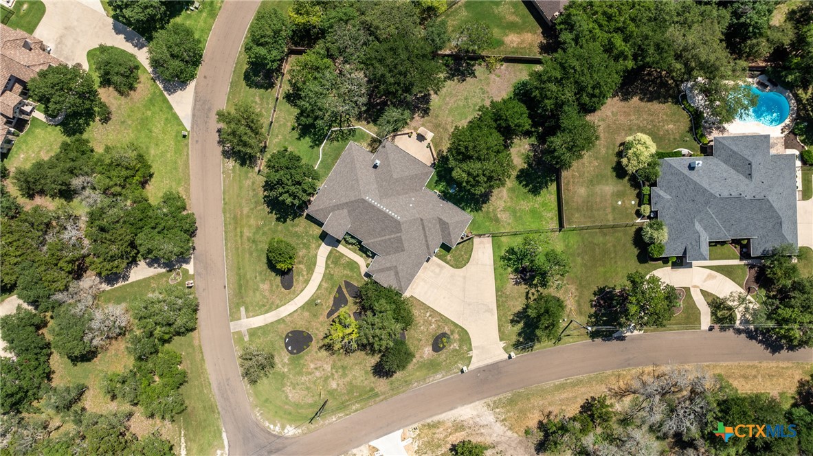 main property photo 46