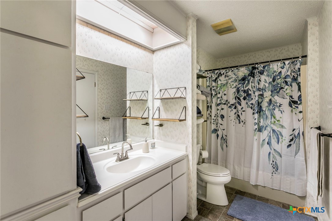 property viewer photo 15