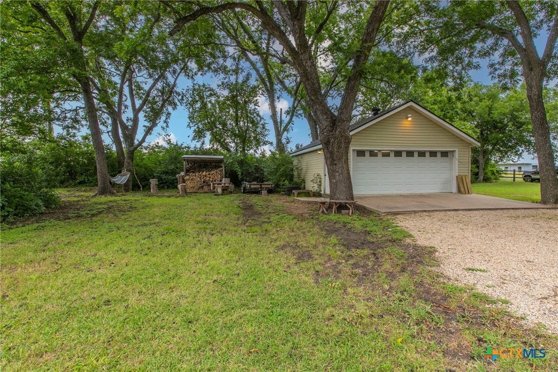 property viewer photo 3