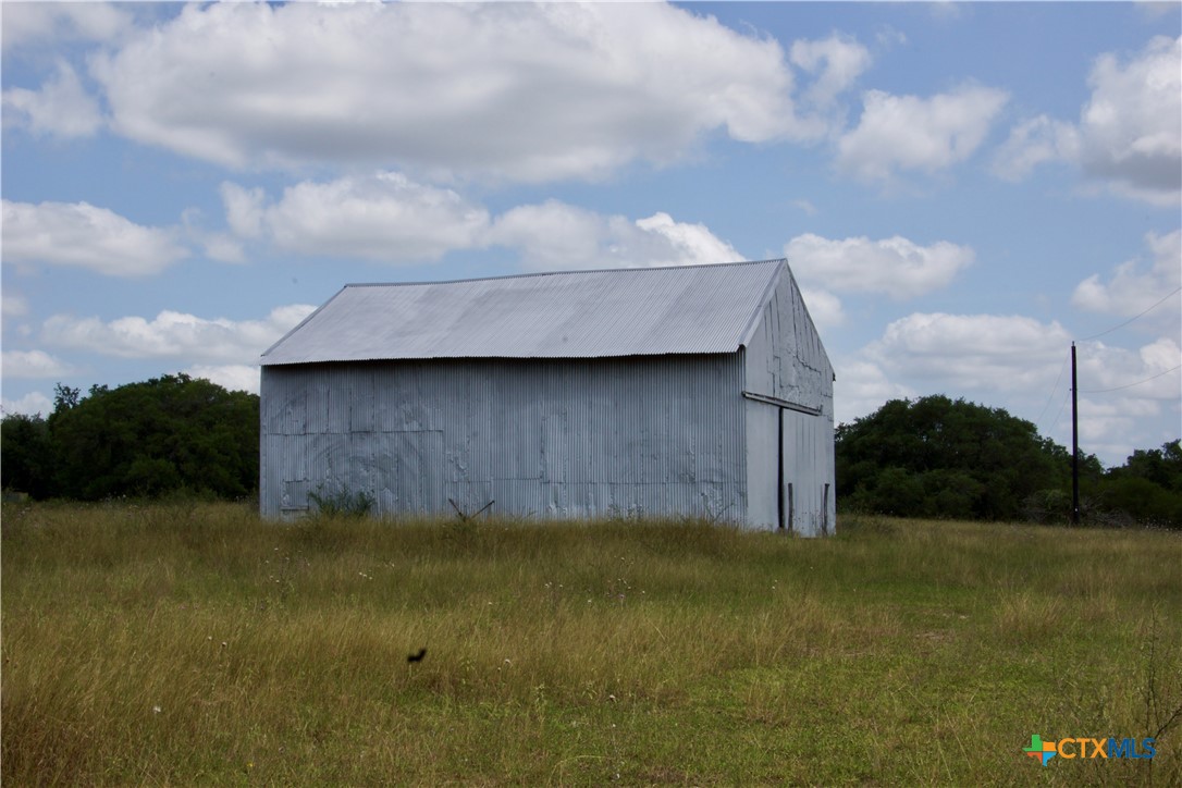 main property photo 13