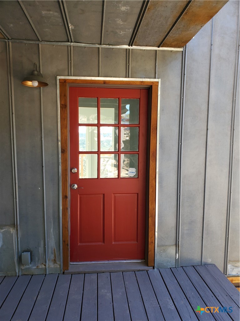 main property photo 31